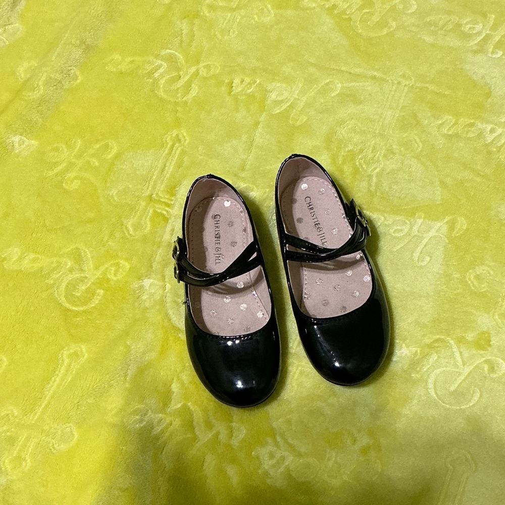 Charming Black Dress Shoes for Kids